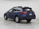 2019 Outback Thumbnail 2