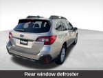 2019 Outback Thumbnail 9