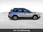 2019 Outback Thumbnail 11