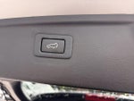 2017 Outback Thumbnail 11