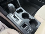 2017 Outback Thumbnail 26