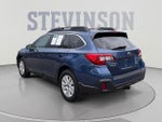 2019 Outback Thumbnail 3
