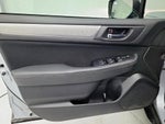 2017 Outback Thumbnail 12