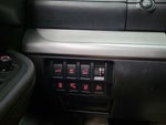 2017 Outback Thumbnail 13
