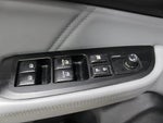 2019 Outback Thumbnail 7