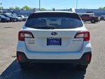 2019 Outback Thumbnail 6