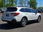 2019 Outback Thumbnail 7