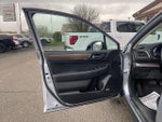 2017 Outback Thumbnail 14