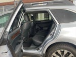 2017 Outback Thumbnail 16
