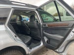2017 Outback Thumbnail 18