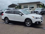 2015 Outback Thumbnail 3