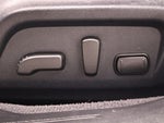 2017 Outback Thumbnail 15