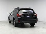 2018 Outback Thumbnail 6