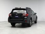 2018 Outback Thumbnail 8
