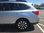 2017 Outback Thumbnail 16