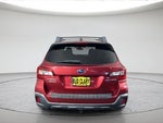 2018 Outback Thumbnail 9