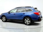 2019 Outback Thumbnail 7