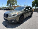 2017 Outback Thumbnail 11