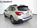 2019 Outback Thumbnail 10