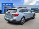 2019 Outback Thumbnail 4