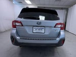 2019 Outback Thumbnail 7