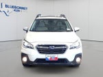 2019 Outback Thumbnail 2