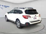 2019 Outback Thumbnail 7