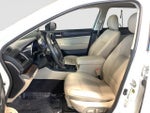 2019 Outback Thumbnail 10