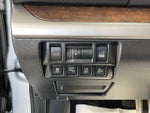 2019 Outback Thumbnail 13