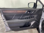 2019 Outback Thumbnail 15