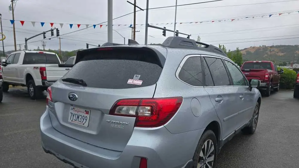 2017 Subaru Outback 2.5i Limited