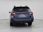 2018 Outback Thumbnail 6