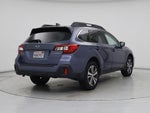 2018 Outback Thumbnail 8