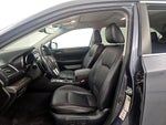 2017 Outback Thumbnail 11