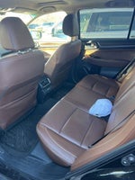 2019 Outback Thumbnail 7