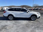 2019 Outback Thumbnail 10