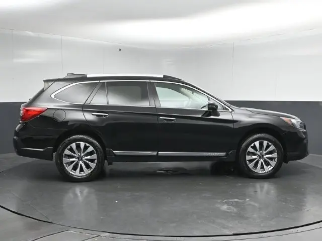 2019 Subaru Outback - $21,966