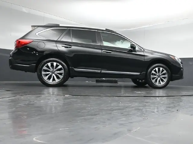 2019 Subaru Outback - $21,966