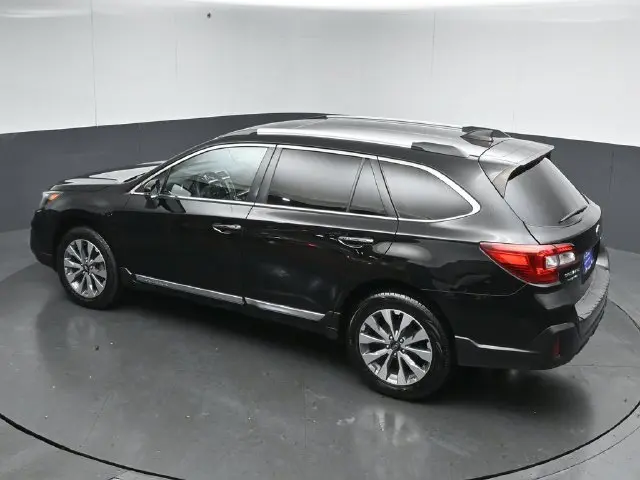 2019 Subaru Outback - $21,966