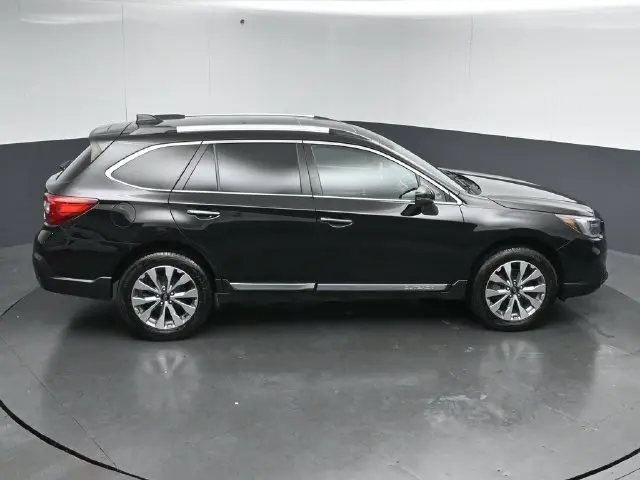 2019 Subaru Outback - $21,966