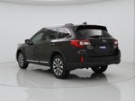 2017 Outback Thumbnail 2