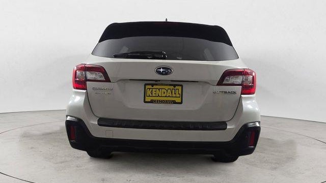 2018 Subaru Outback 2.5i Touring