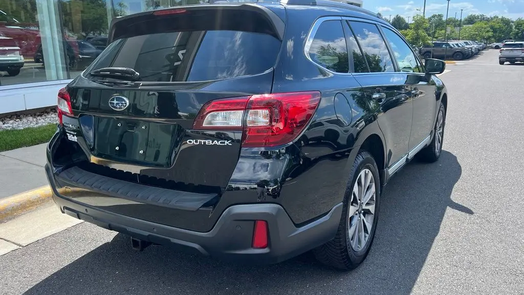 2018 Subaru Outback 2.5i Touring
