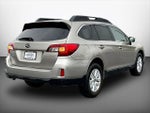 2015 Outback Thumbnail 6