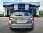 2016 Outback Thumbnail 3