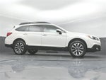 2017 Outback Thumbnail 42