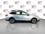 2015 Outback Thumbnail 9