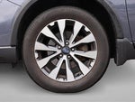 2015 Outback Thumbnail 9