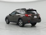 2019 Outback Thumbnail 2