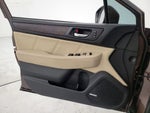 2019 Outback Thumbnail 12